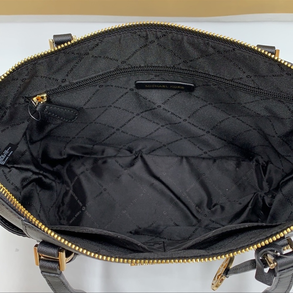 MICHAEL KORS Charlotte Large Leather Top-Zip Tote - Picture 16 of 16